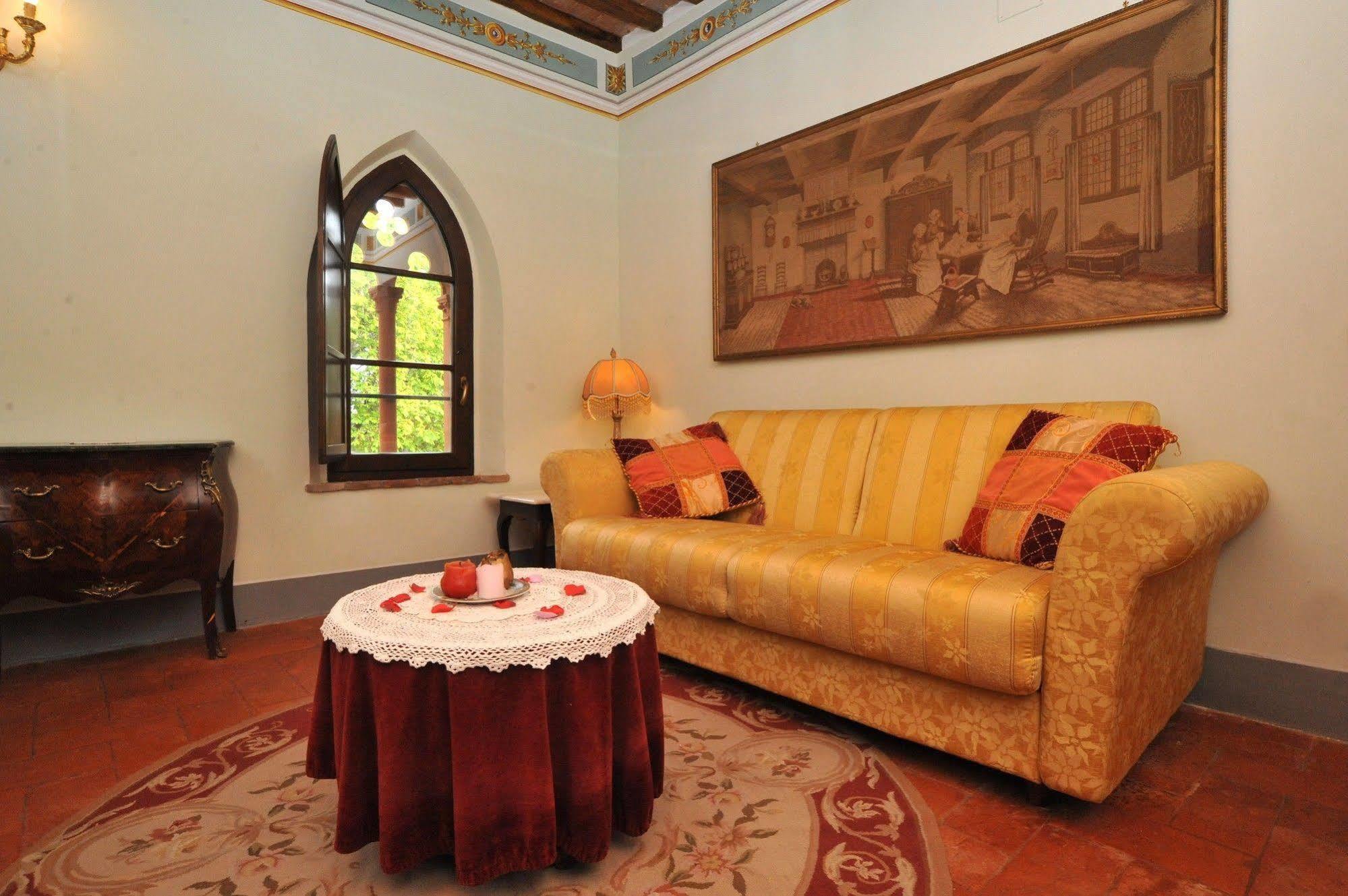 Гостевой дом Relais Castelluccio Palusse Читта-делла-Пьеве Экстерьер фото